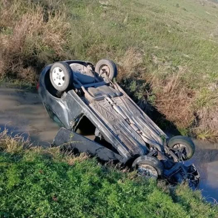 Accidente vial en la Avenida Presidente Raúl Alfonsín